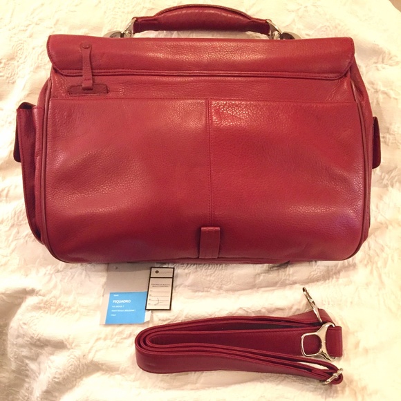 Beautiful Piquadro Italian Leather Business Bag (Unisex) - Picture 2 of 15